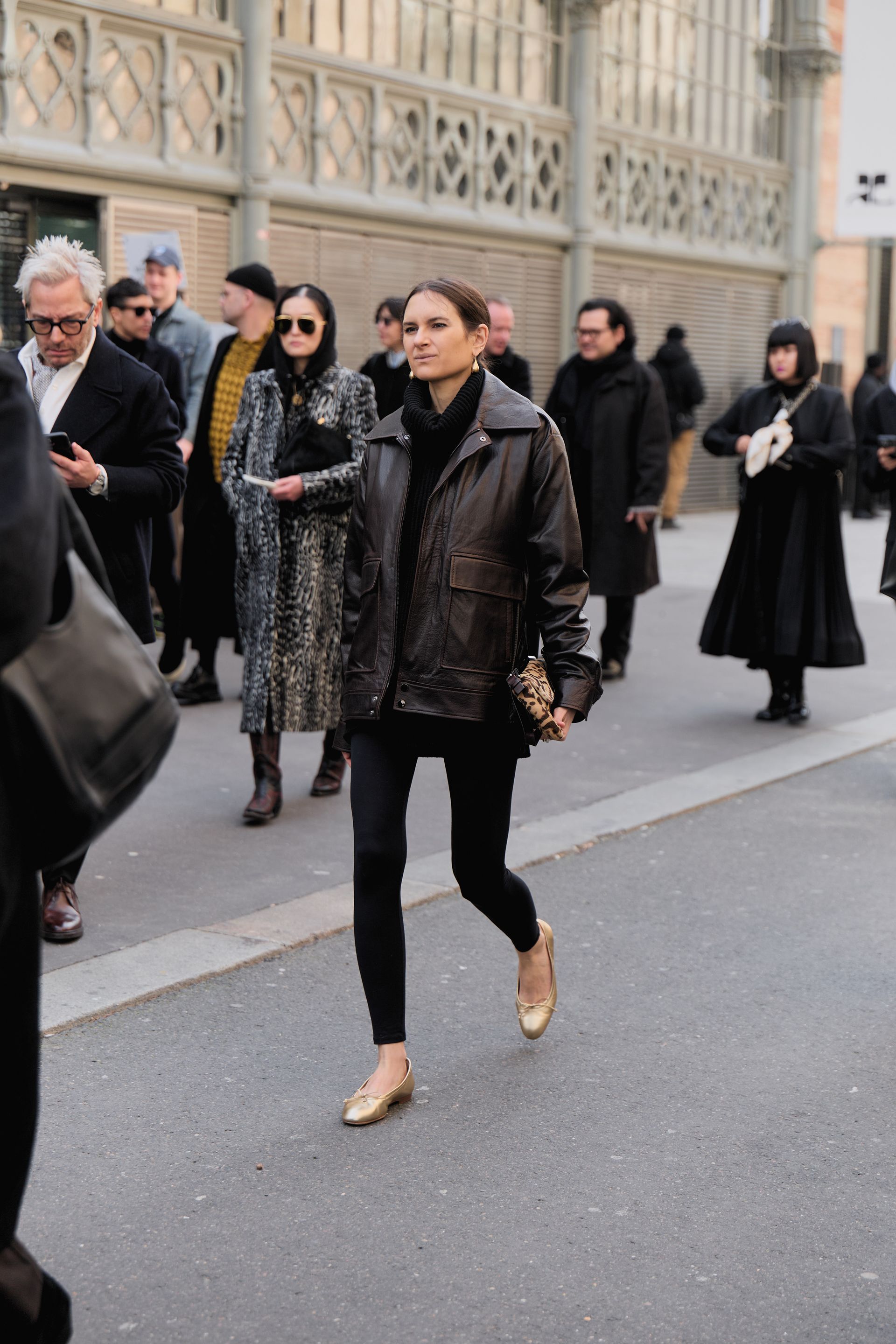 missing-image 6 اتجاهات لأسلوب الشارع نستعين بها من أسبوع الموضة في باريس