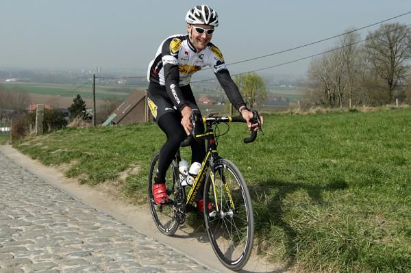 Laurens De Vrees (Topsport Vlaanderen) clearly enjoying the Tour of Flanders course at training pace