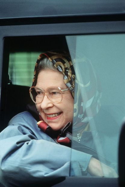 The Queen isn't required to have a driver's license.