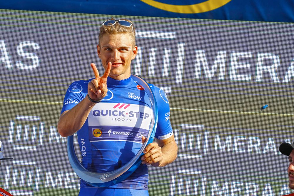 Marcel Kittel (QuickStep Floors) defended his Dubai Tour trophy
