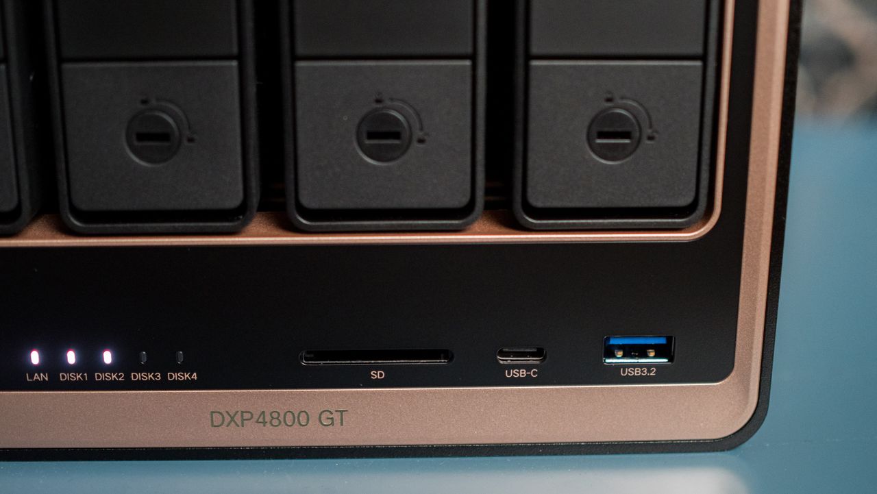 UGREEN DXP4800 GT 4-bay NAS on an IKEA shelf showcasing the design at the front
