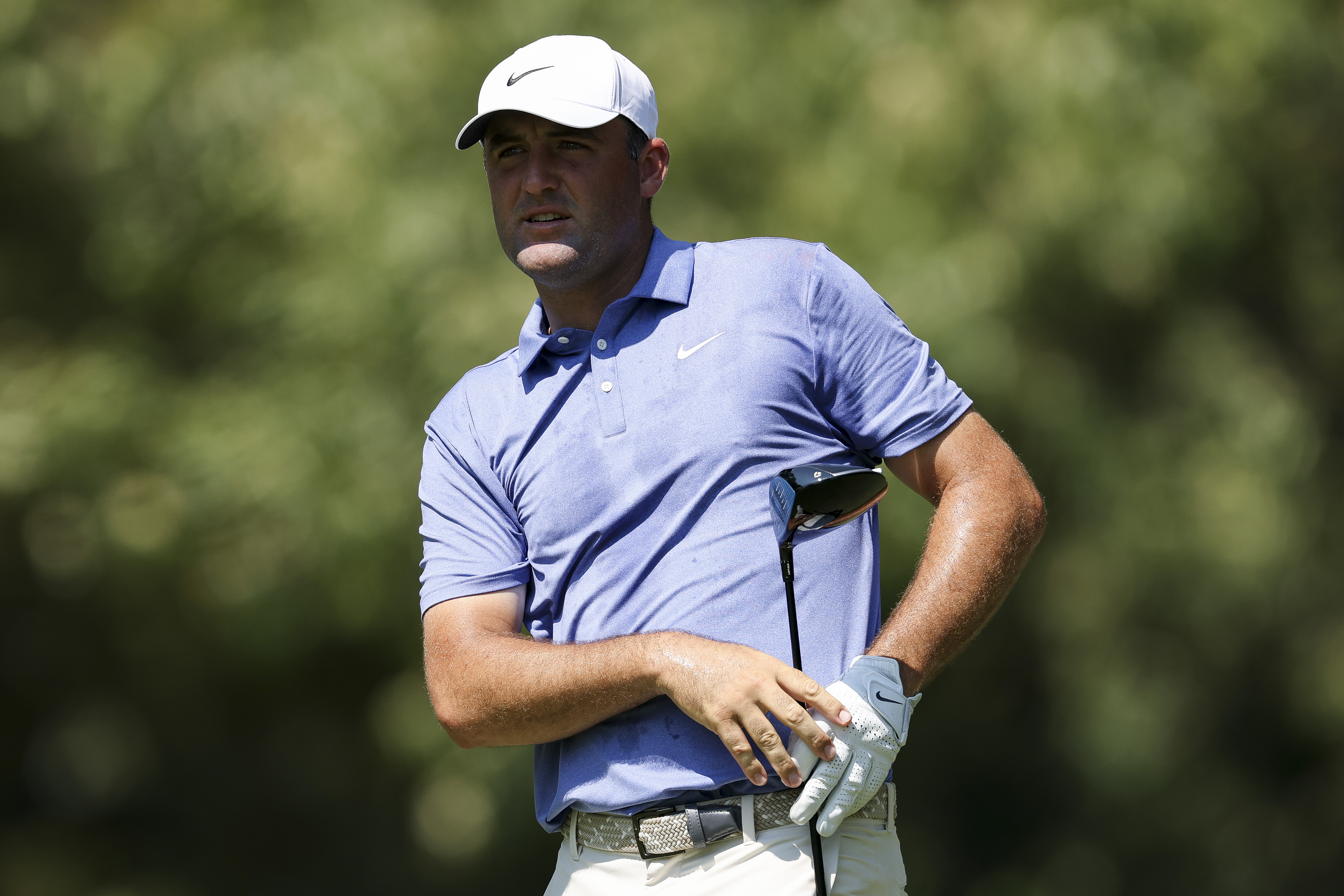 Scottie Scheffler hits a tee shot