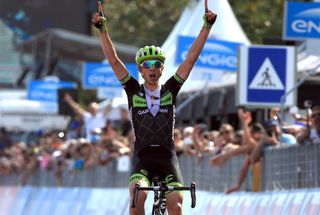 Davide Formolo claims victory on stage four of the 2015 Giro d'Italia (Watson)