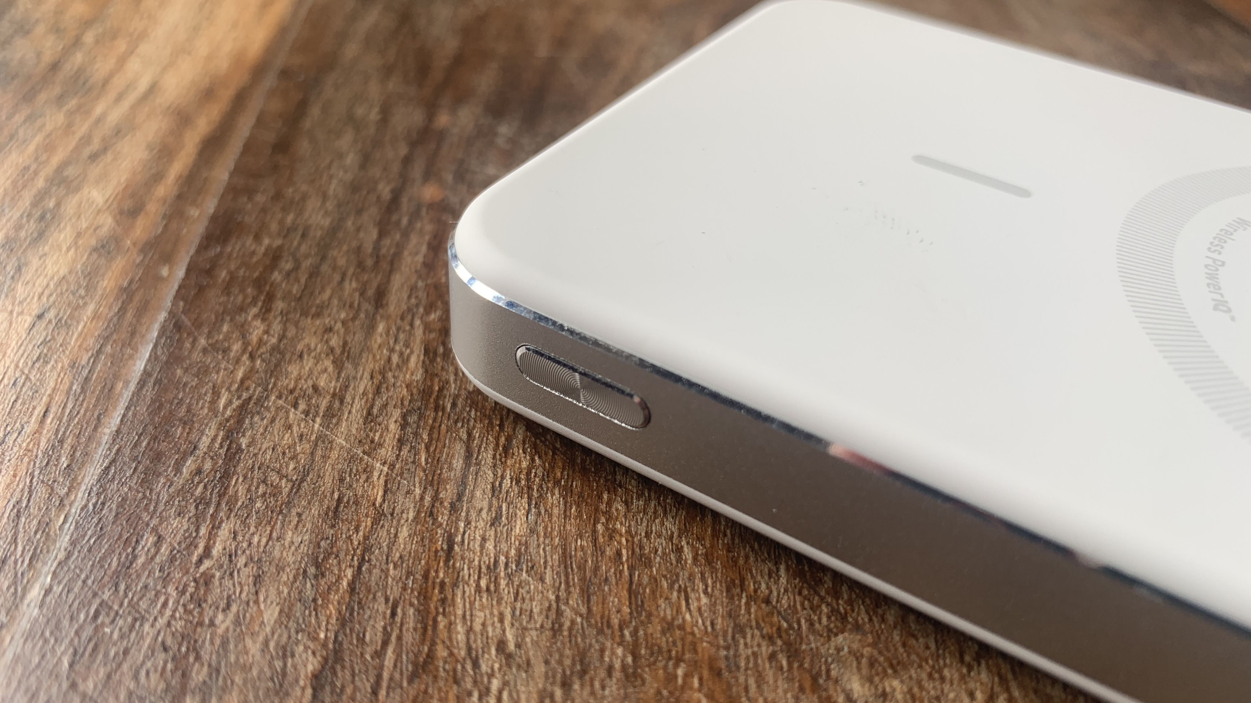 Anker MagGo 10K, slim Power Bank