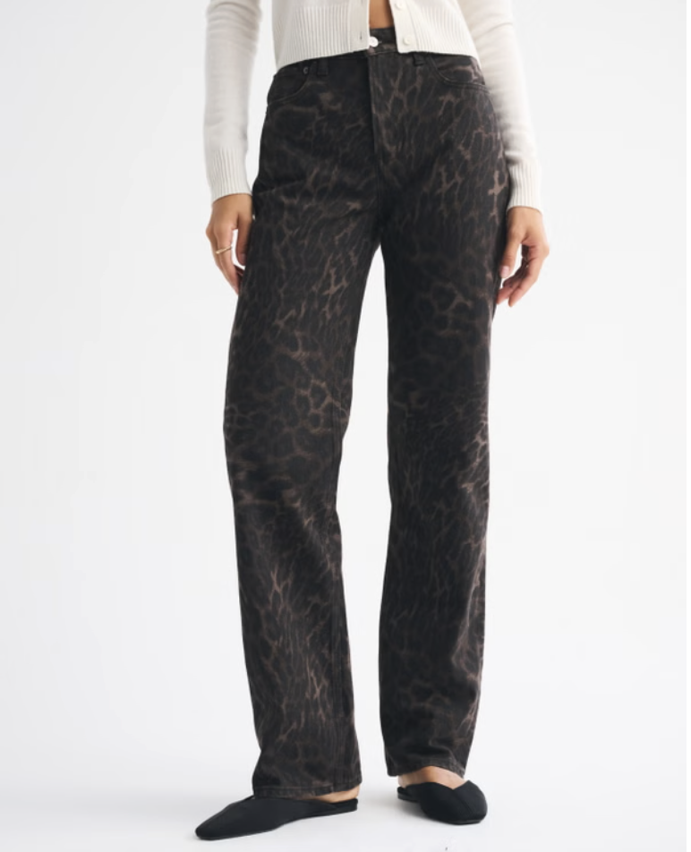 Abercrombie & Fitch, High Rise 90s Relaxed Leopard Print Jean