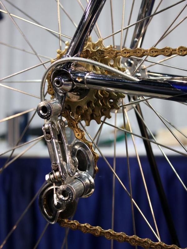 The chain may be modern but the Simplex rear derailleur most certainly is not.