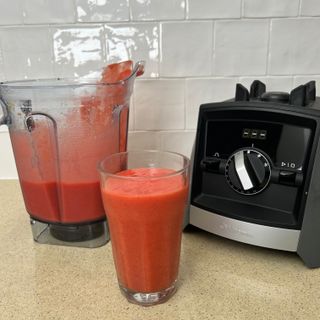 Testing the Vitamix A2500i blender