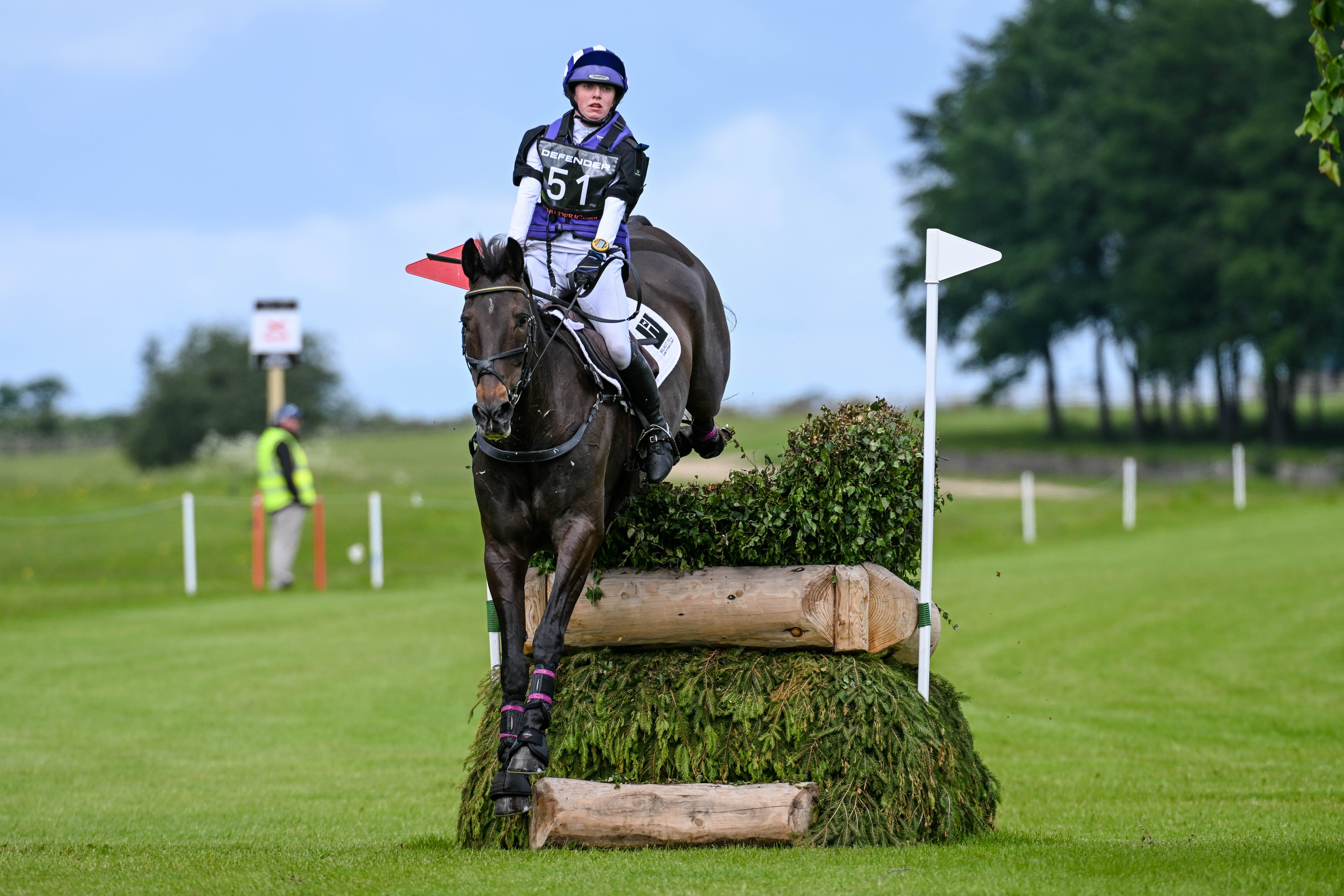 Bramham Horse Trials cross-country &ndash; Emma Thomas and The Buzz Factor
