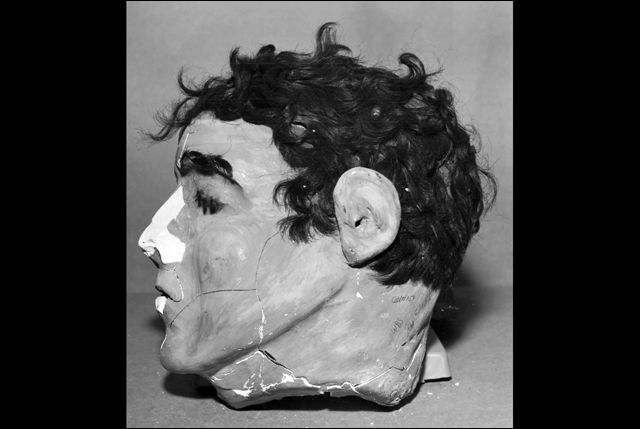 Alcatraz inmate dummy head