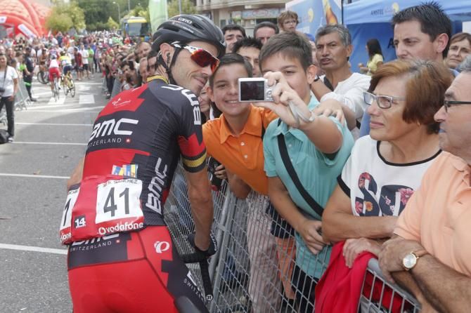 Samuel Sanchez meets his fans