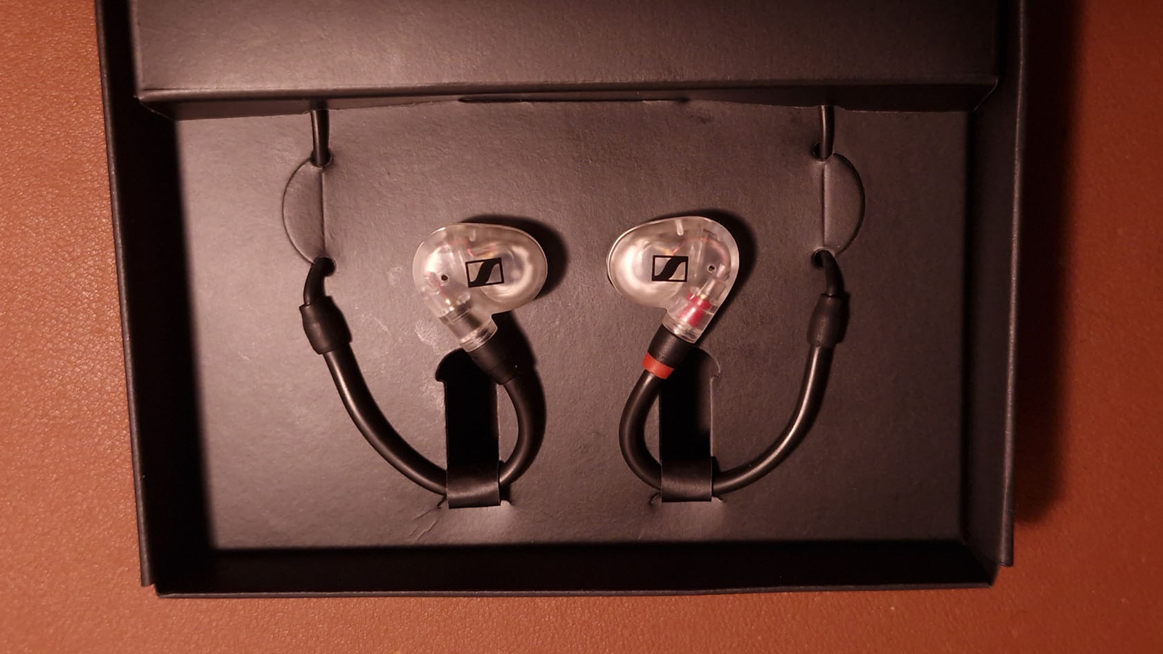 Sennheiser IE 100 Pro in their box