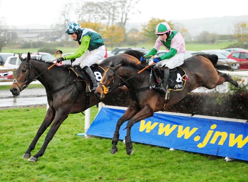 Rolling Aces and Nick Scholfield win