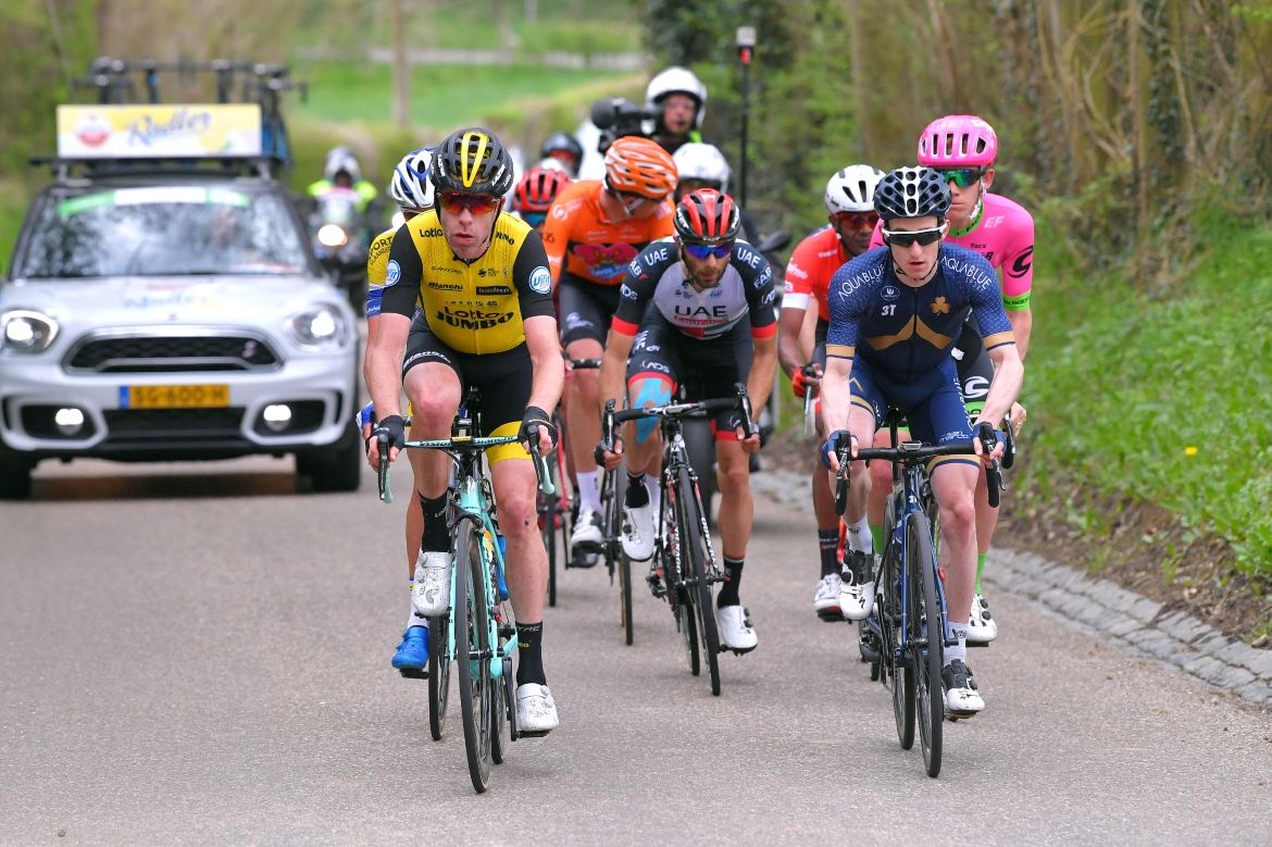 Bram Tankink and Eddie Dunbar lead the breakaway