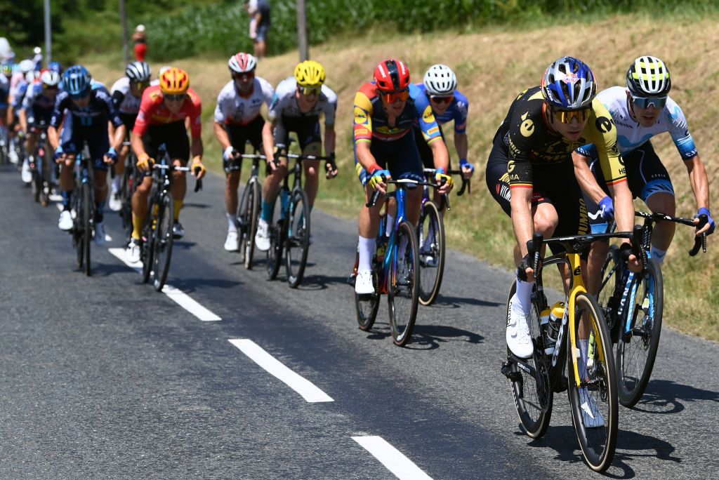 BELLEVILLEENBEAUJOLAIS FRANCE JULY 13 LR Wout Van Aert of Belgium and Team JumboVisma and Alex Aranburu of Spain and Movistar Team attack during the stage twelve of the 110th Tour de France 2023 a 1688km stage from Roanne to Belleville en Beaujolais UCIWT on July 13 2023 in Belleville en Beaujolais France Photo by Tim de WaeleGetty Images