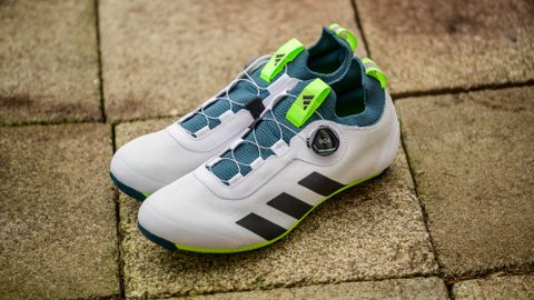 Best indoor cycling shoes to keep your feet cool and comfortable ...
