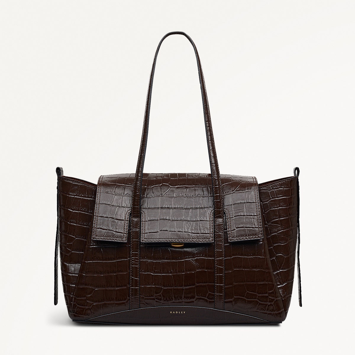 The Chancery Leather Medium Flapover Shoulder Bag in Dark Oak - 112167 - Dark Oak