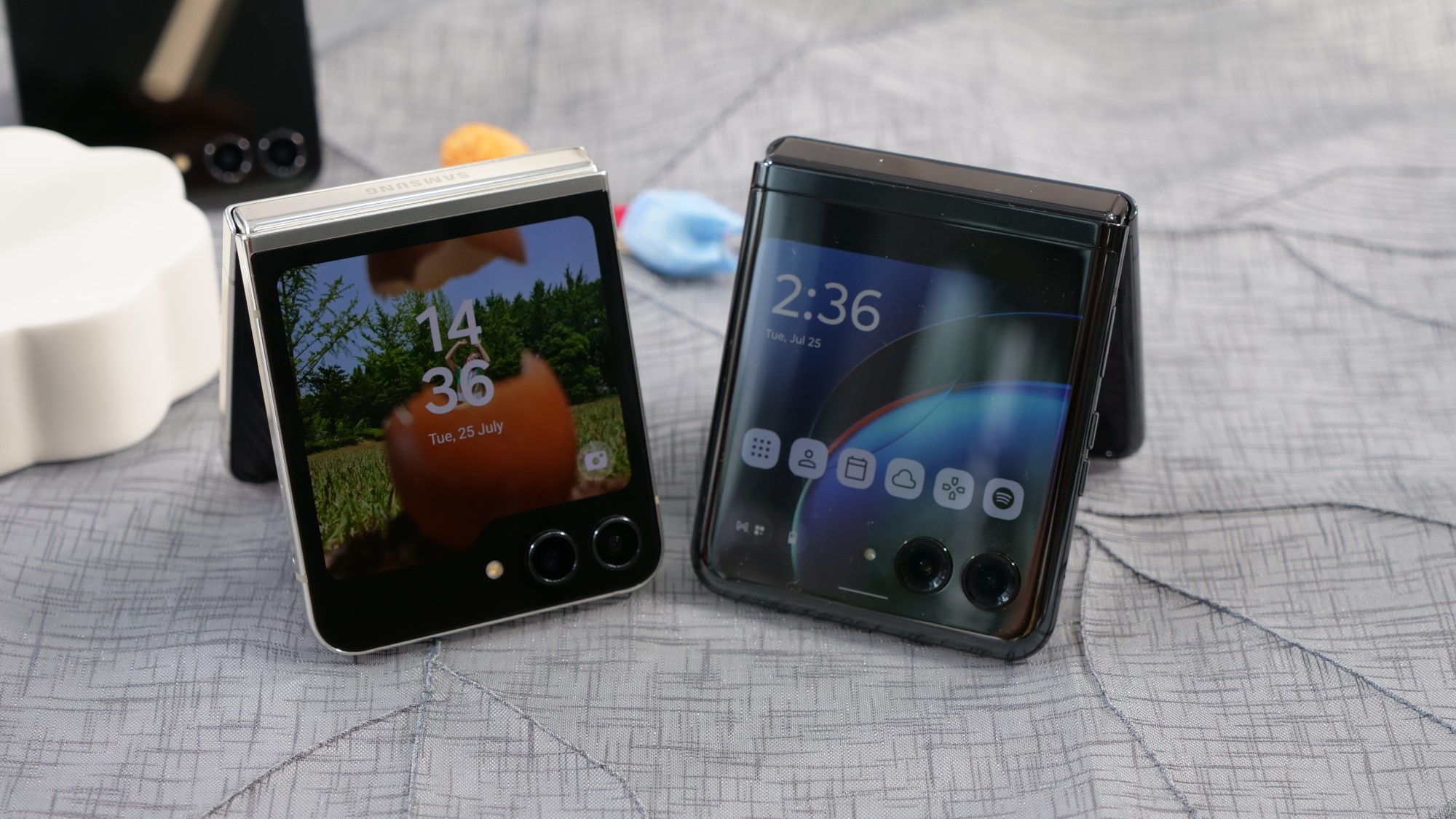 Samsung Galaxy Z Flip 5 vs. Motorola Razr Plus: Comparing the best flip  phones