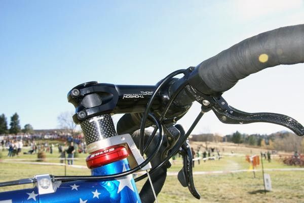Thomson's excellent X2 stem holds the front end together.