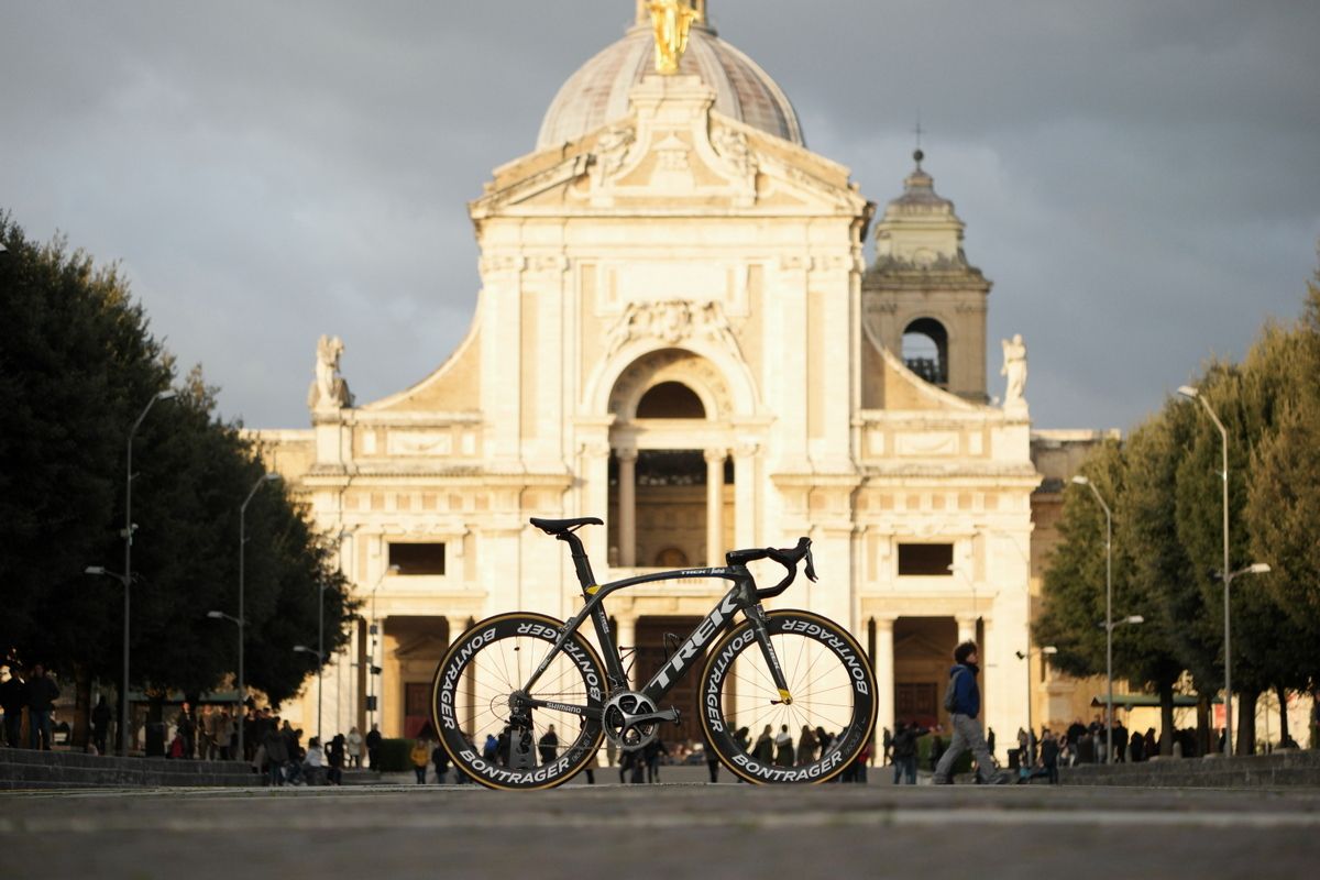 Fabian Cancellara Trek Madone is bathed in the sunlight