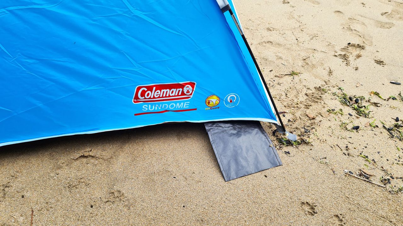 Coleman Weatherproof Sundome Outdoor Shelter review enjoy the beach