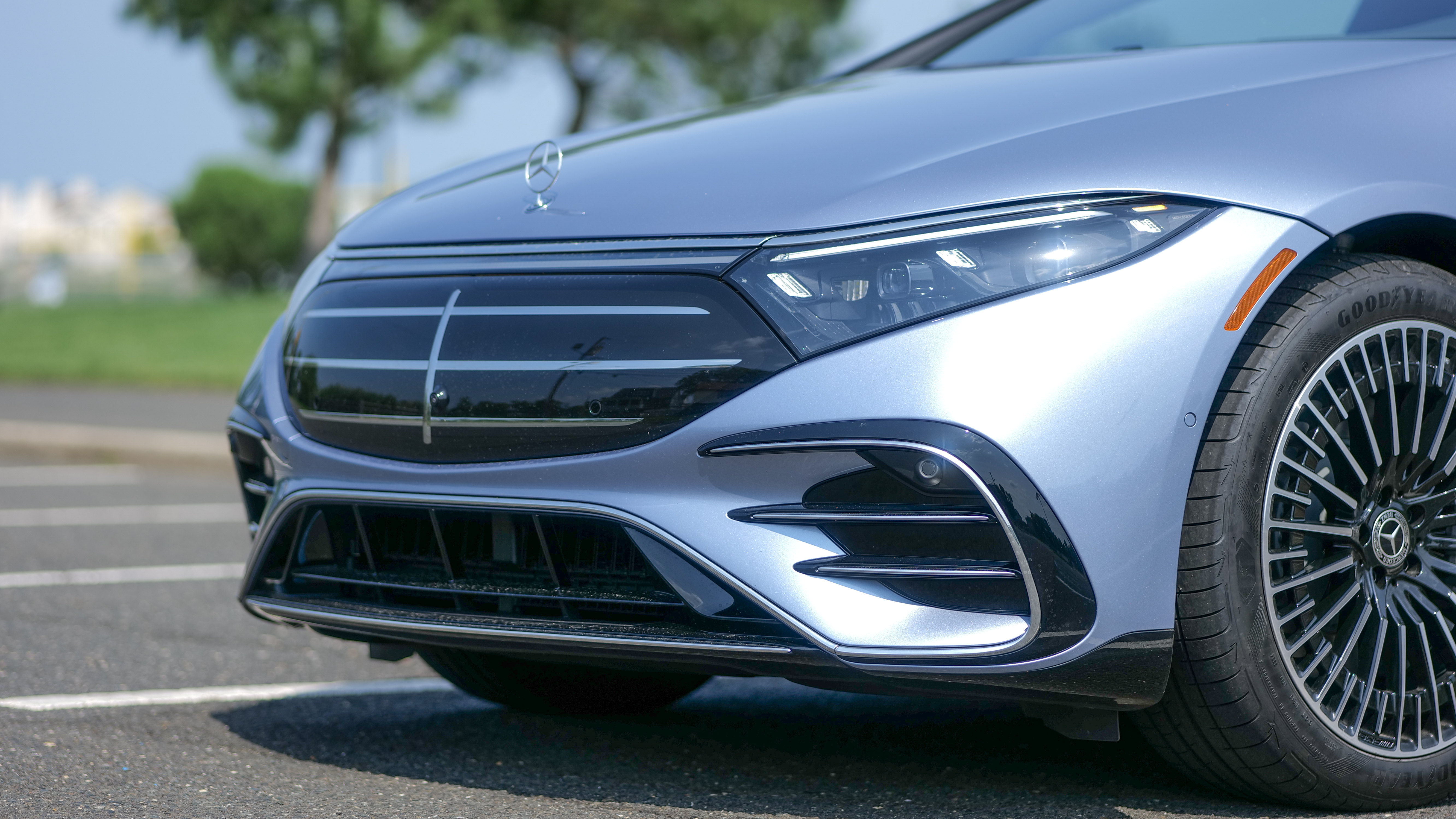 2025 Mercedes-Benz EQS Sedan review.