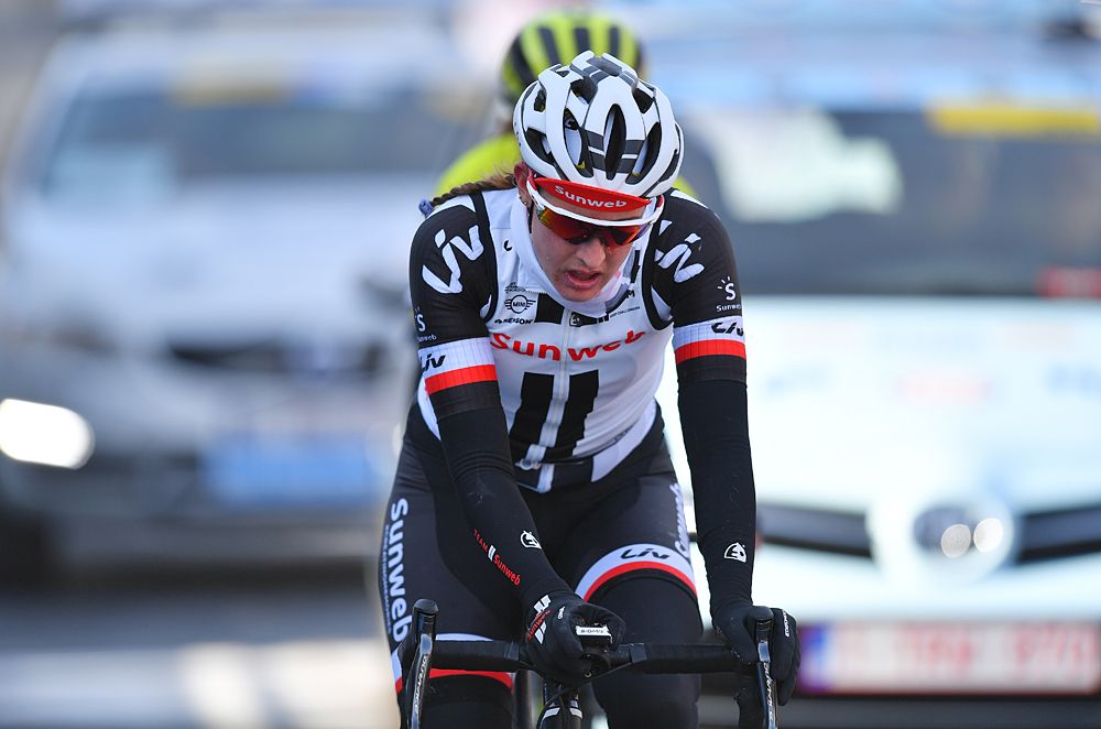 Lucinda Brand, last year's winner, at 2018 Omloop Het Nieuwsblad