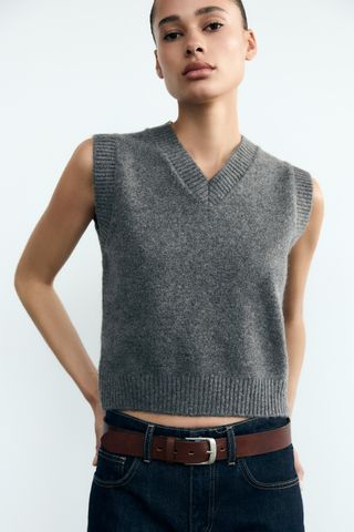 Plain Knit Sleeveless Jumper