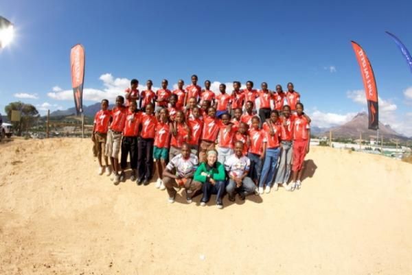 This group benefits from the Songo.info charity.