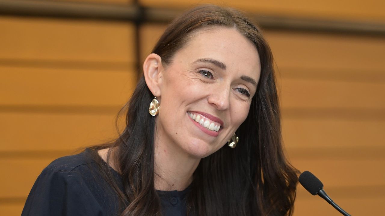 Jacinda Ardern is set to stand down as New Zealand&amp;#039;s prime minister next month