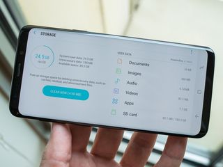Samsung Galaxy S9+ storage
