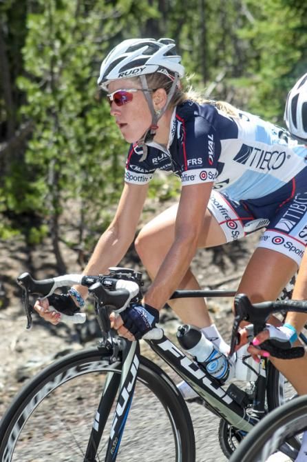 Lauren Stephens (TIBCO) sits in the bunch before launching her attack.