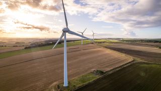 Experts react to Ed Miliband lifting ban on onshore wind farms