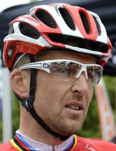 Race leader Christoph Sauser (Specialized)