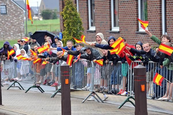 Spanish fans welcome the Vuelta a Espa&ntilde;a in Belgium