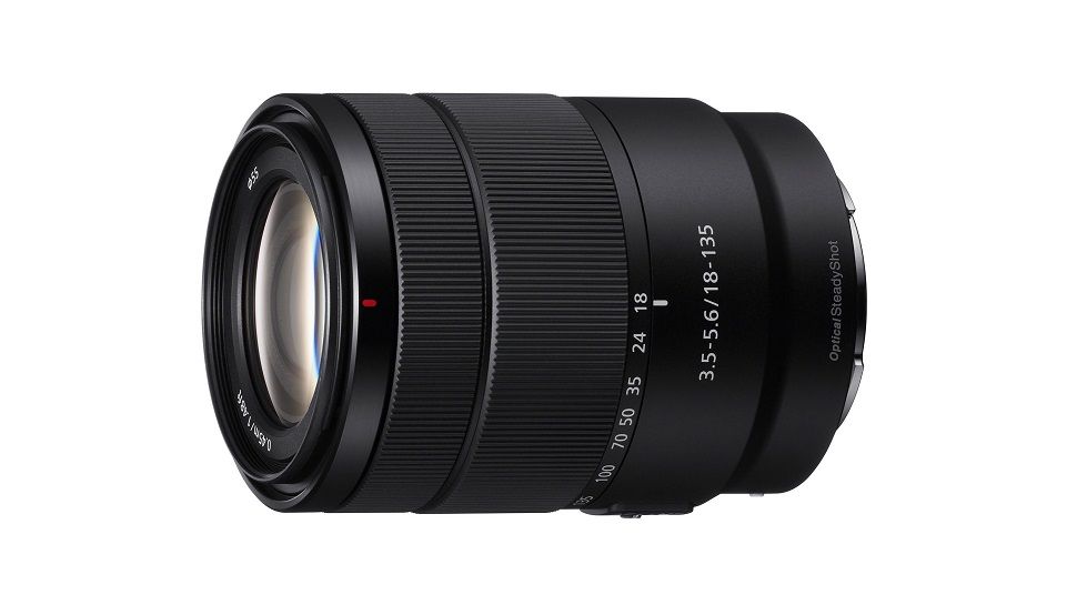 Sony E 18-135mm F3.5-5.6 OS lens