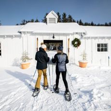 skiers in edison hill vermont