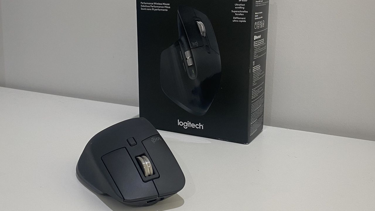 The Logitech MX Master 3S alongside its packaging