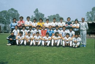 Argentina's World Cup squad pose for a photo ahead of the 1986 World Cup photo.