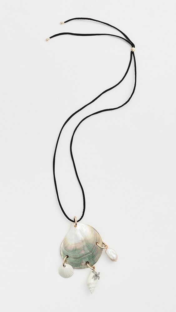 Shell Pendant Necklace - Black / Ivory