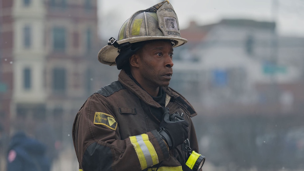 Chief Hopkins on the scene of a 51 fire for the first time in Chicago Fire 14x17