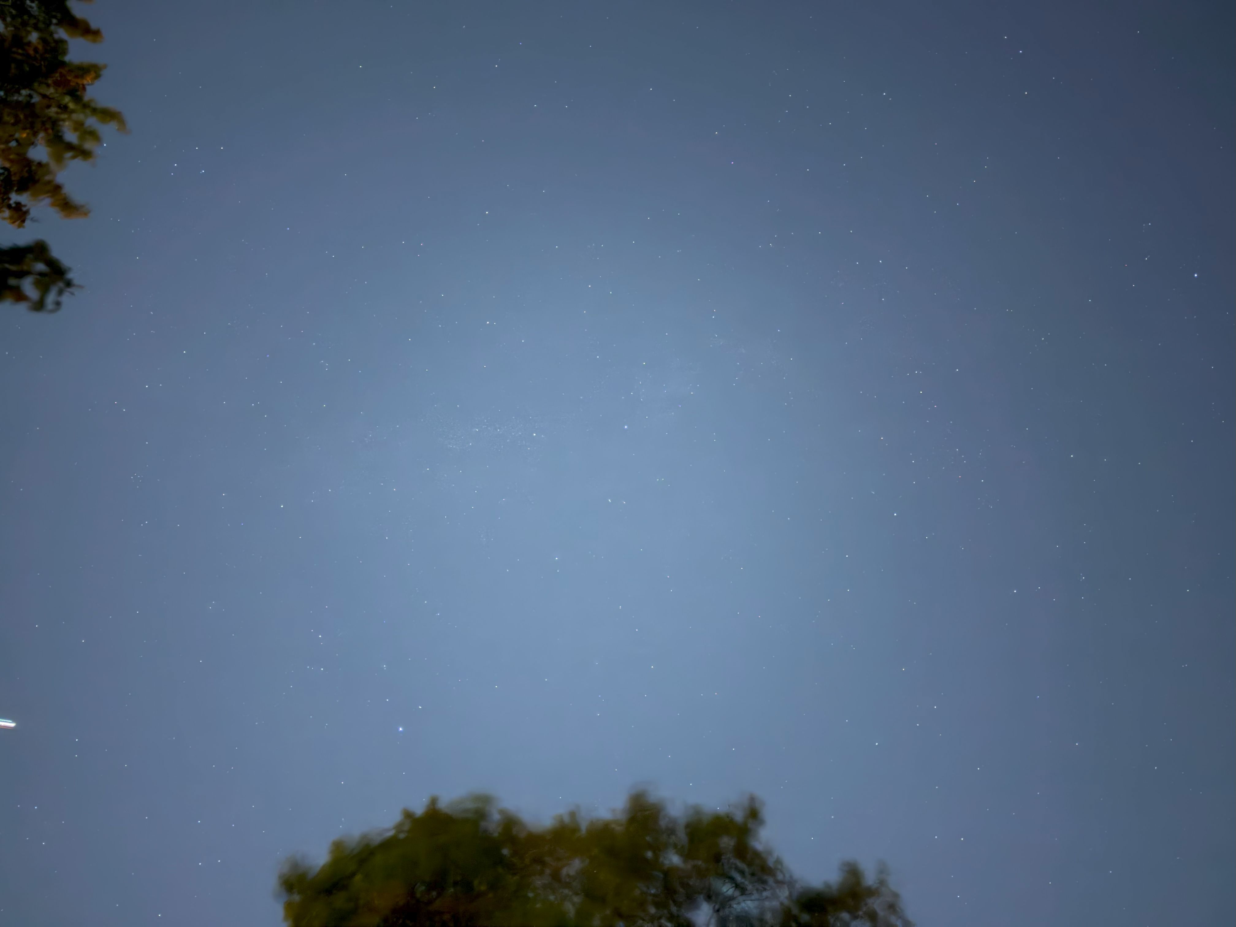 Apple iPhone 17 Pro astrophotography sample.