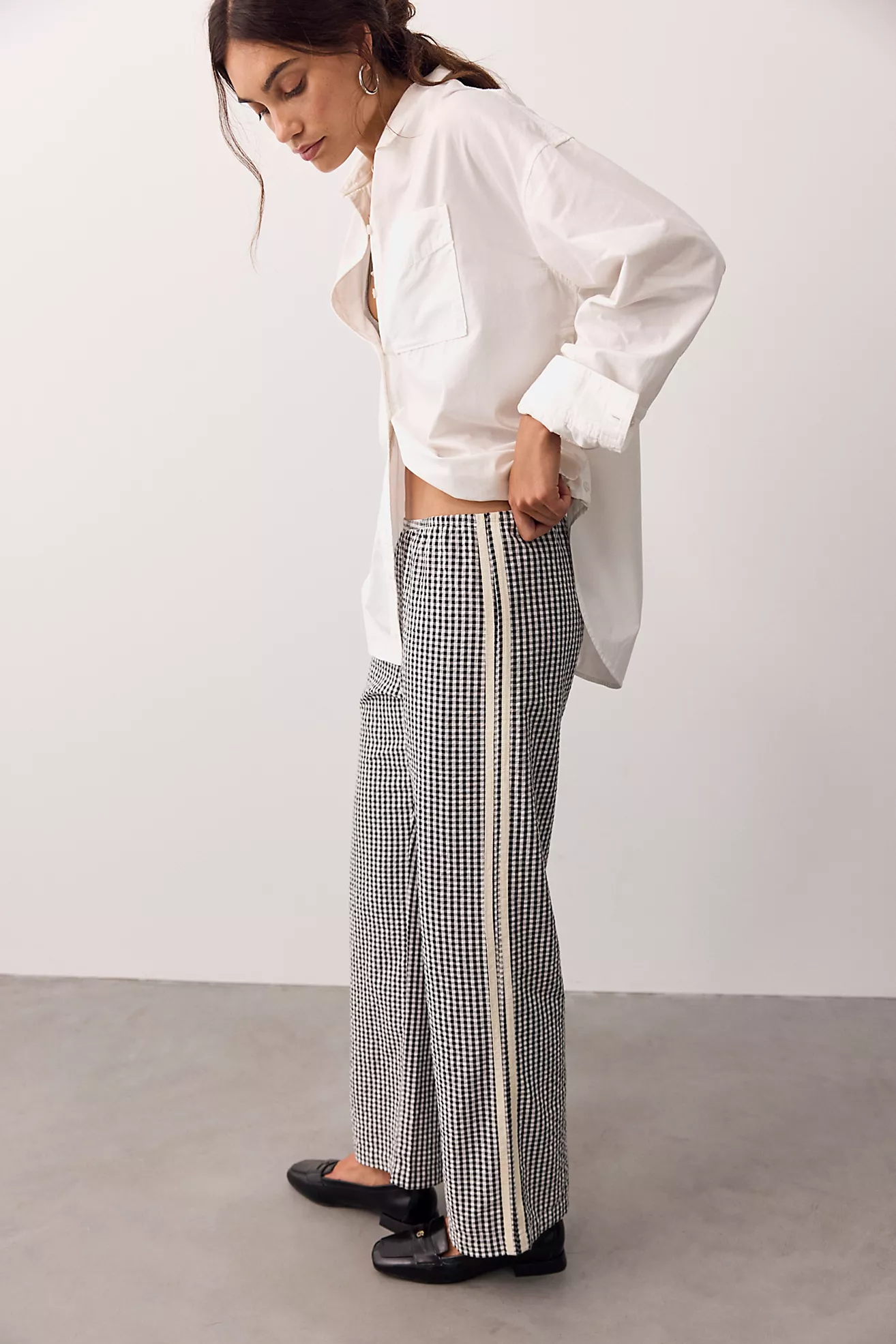 Donni. the Cotton Gingham Stripe Crop Pants