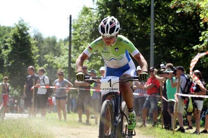 Tanja Zakelj with one lap to go