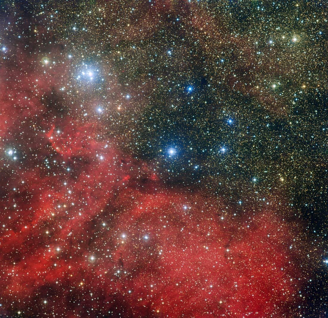 Dazzling Photo Reveals Bright Young Star Cluster Inside Cosmic Serpent ...