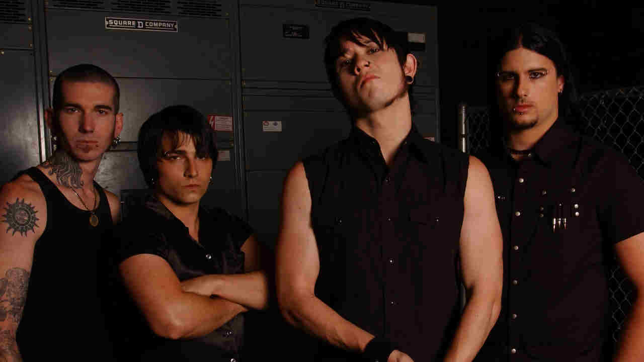 Trivium posing for a photograph in 2005