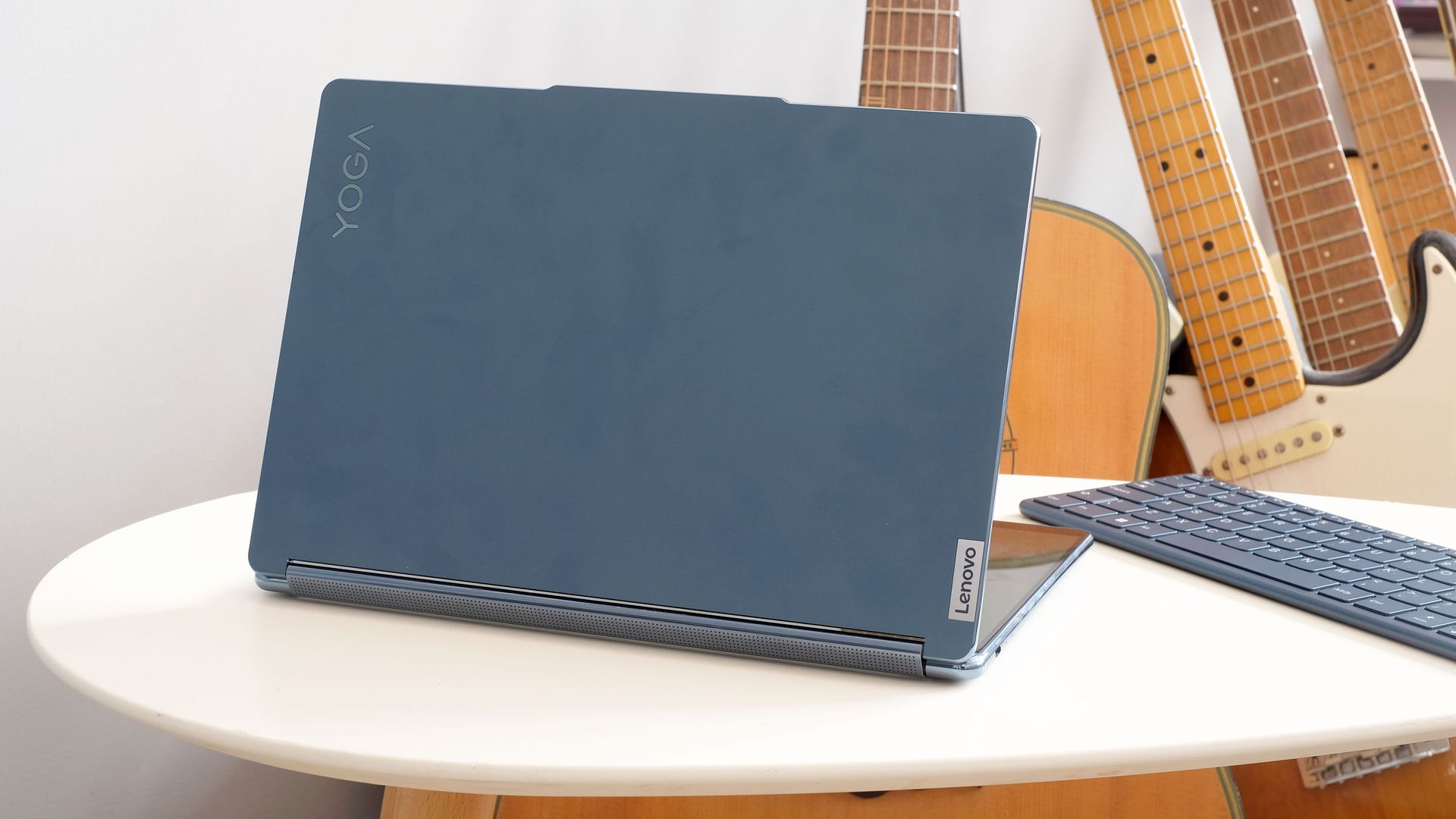 Lenovo Yoga Book 9i review