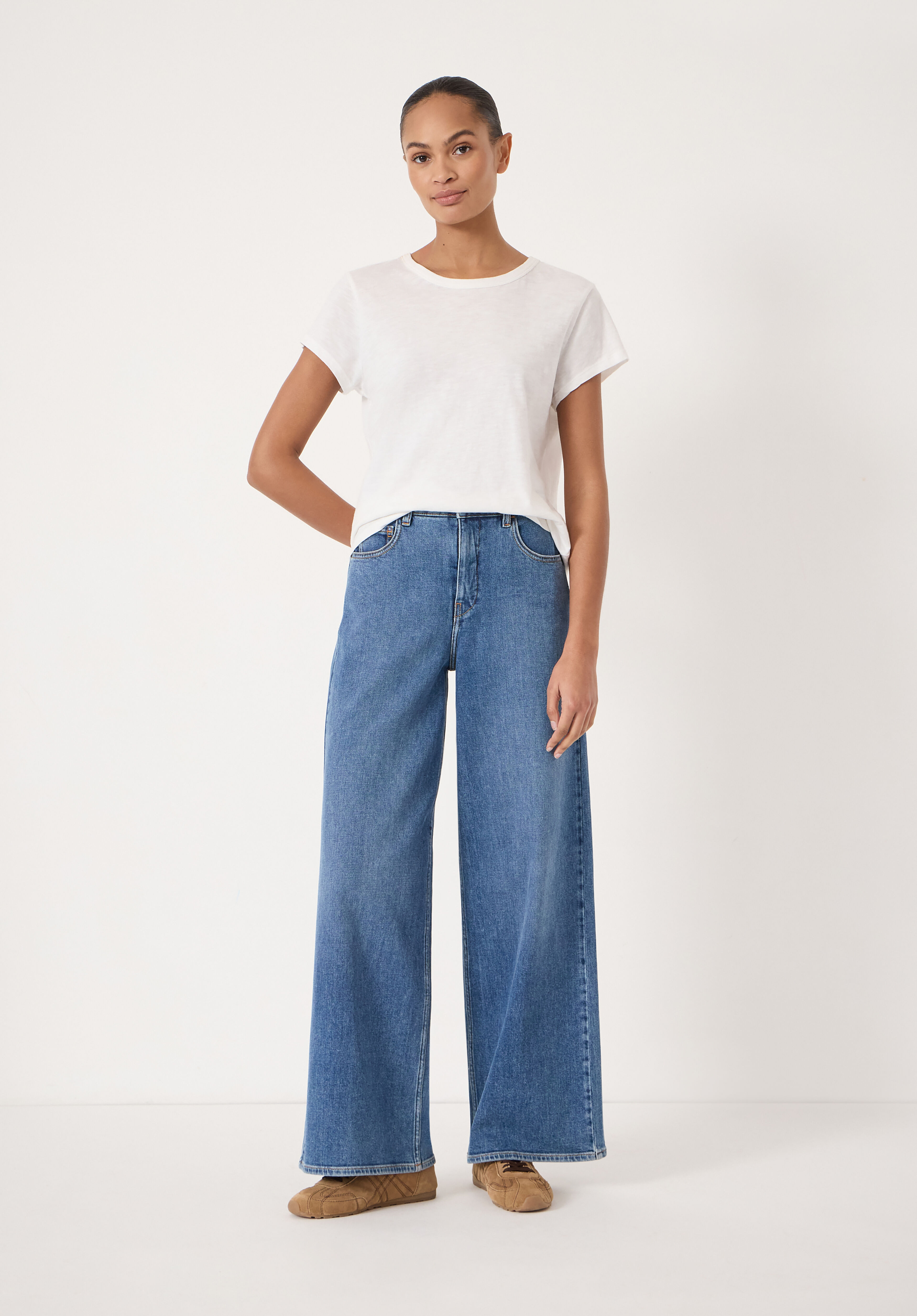 Nessa Wide Leg Jeans