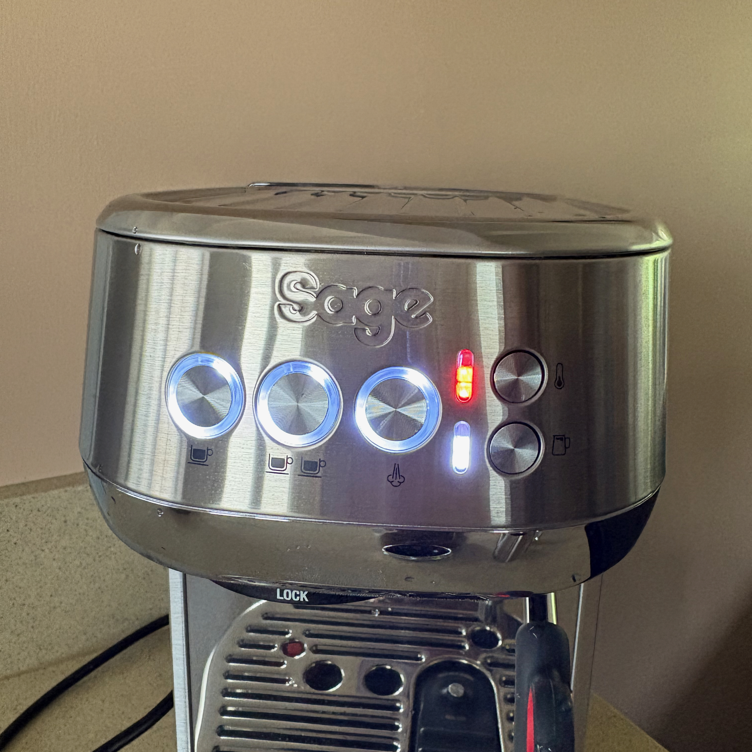 Using the Sage Bambino Plus coffee machine at home