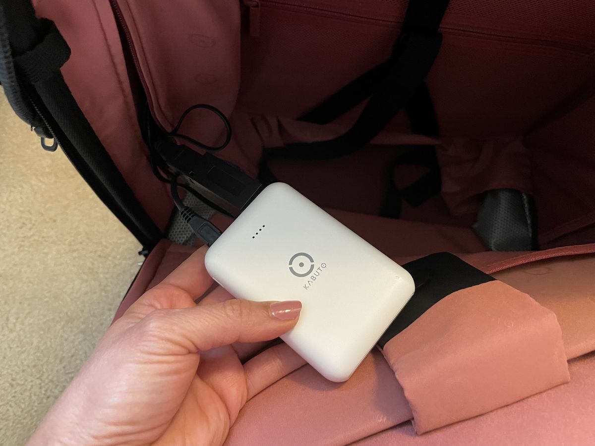 Kabuto Smart Carry On Suitcase Lifestyle Battery