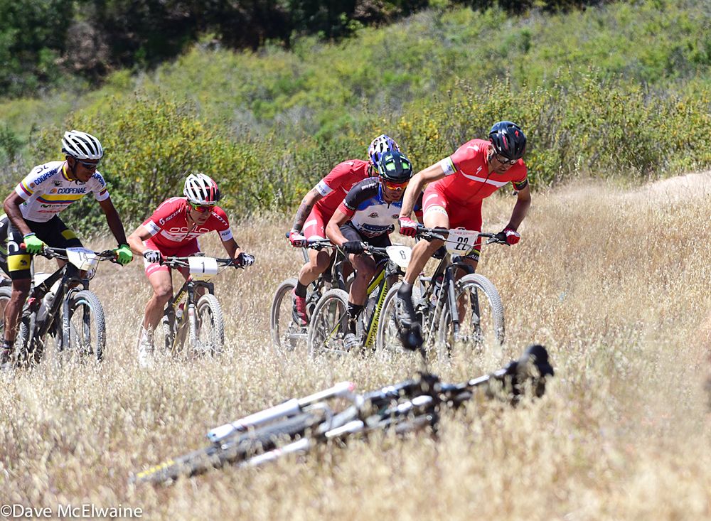 Christoph Sauser (Specialized) giving maximum effort on the final climb of lap one